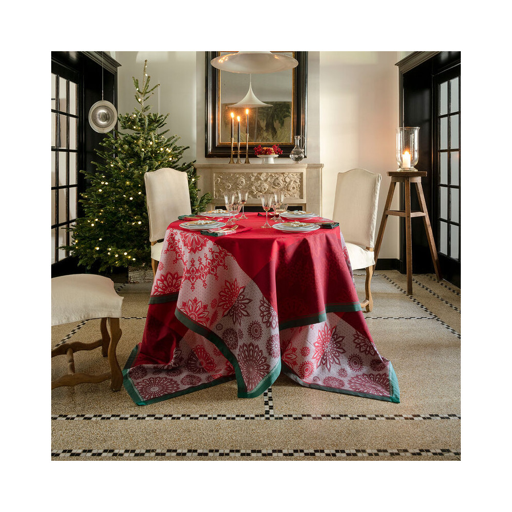 https://media1.coin-fr.com/30797-large_default/le-jacquard-francais-starlight-lumieres-d-etoiles-tablecloth-5-sizes.jpg